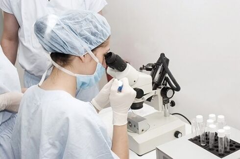 conducting labolarment diagnostics of prostatitis